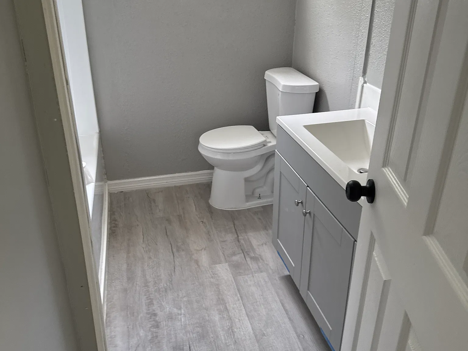 2 bed, 780 sqft, $1,300 — Photo 2