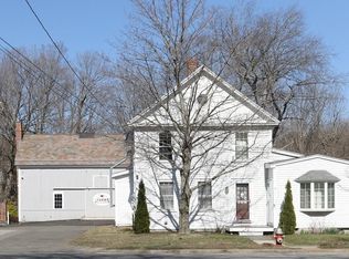 7 Main St, Williamsburg, MA 01096