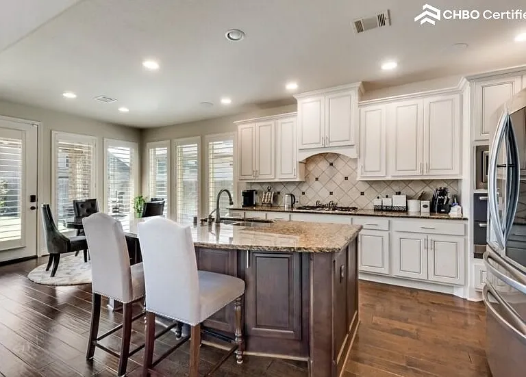 3830 Desert Springs Ln — Photo 13