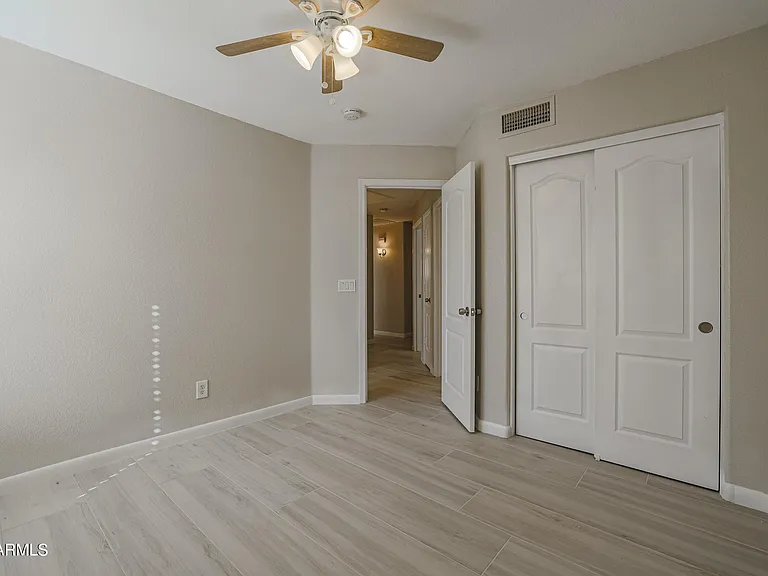 1693 E Milky Way — Photo 24
