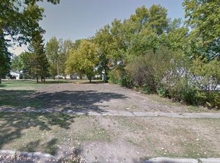 501 W Manila Ave, Kennedy, MN 56733
