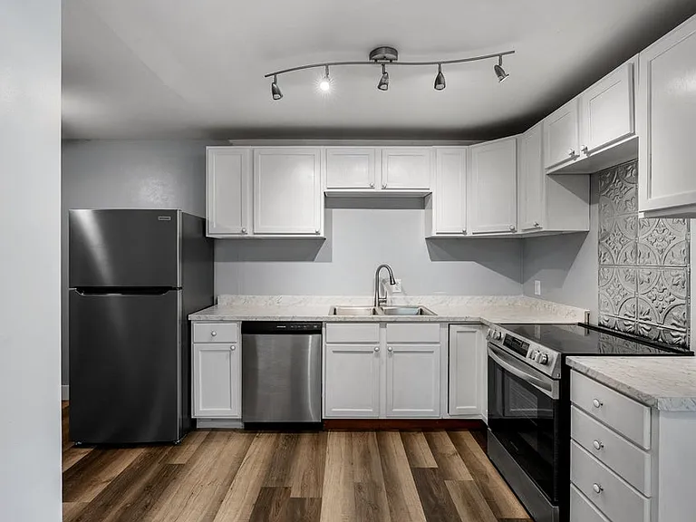 3831 Portage St #B — Photo 6