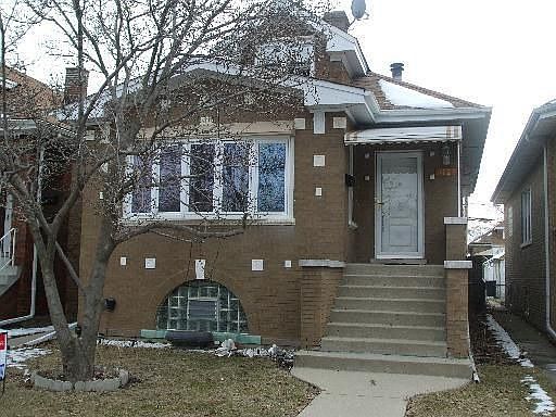 1st image of 3127 N 77th Ave