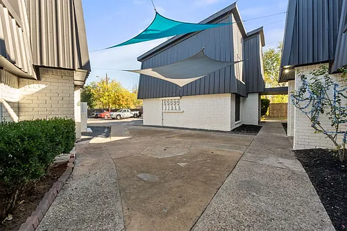 Magnolia Flats Photo 1