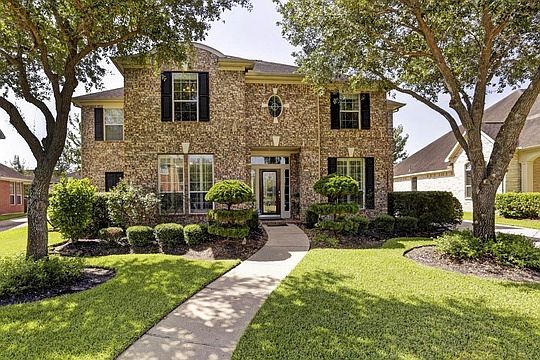 1st image of 2022 Upland Park Dr