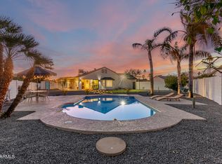 4039 E Morrow Dr, Phoenix, AZ 85050