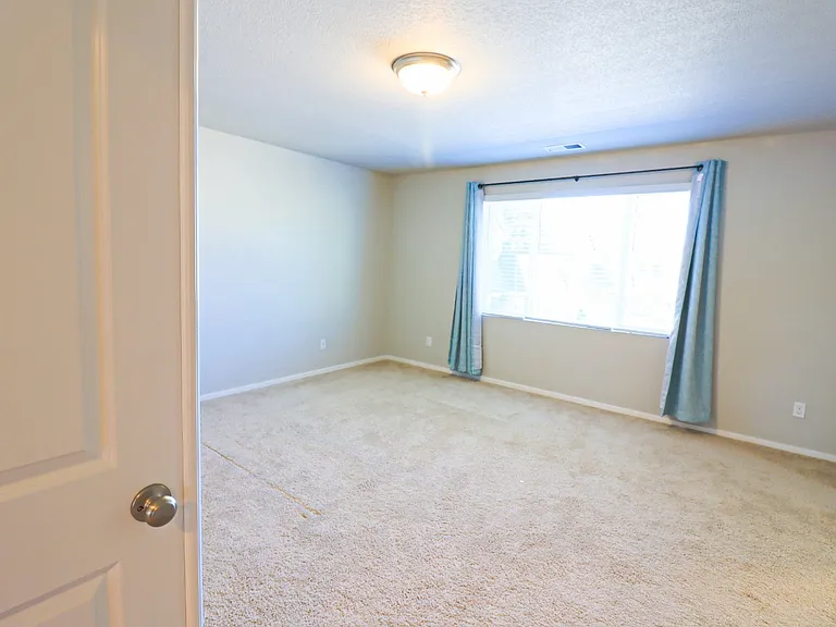 61581 SE Lorenzo Dr — Photo 8