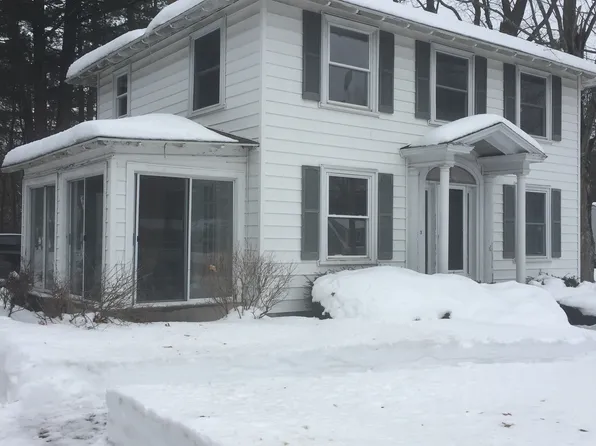 144 Concord St, Nashua, NH 03064