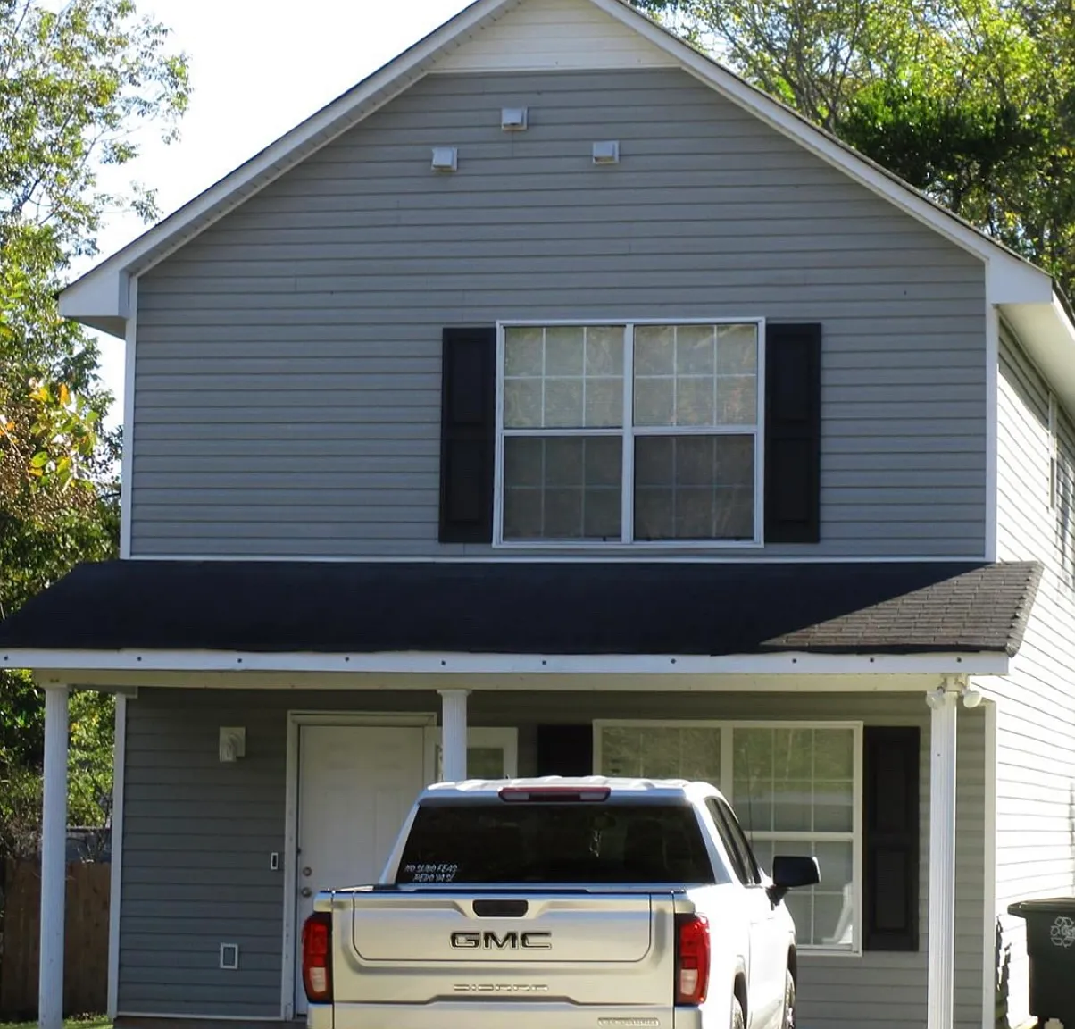 3 bed, 1360 sqft, $1,495 — Photo 1