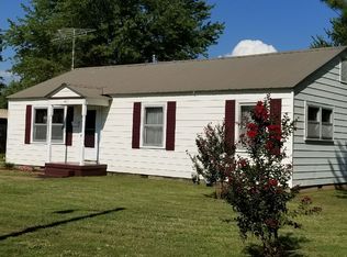 421 S Hickory St, Nowata, OK 74048