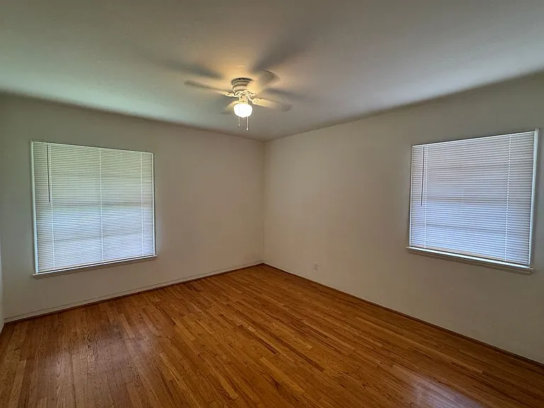 111 Alabama St — Photo 3