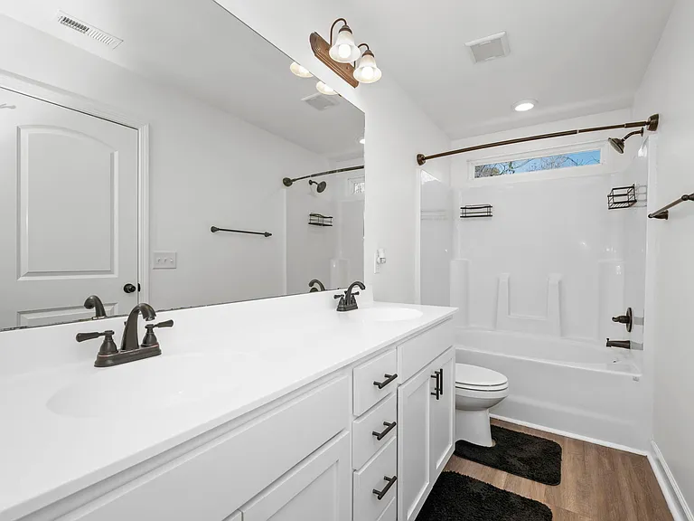 4 Catalina Cir #4 — Photo 21