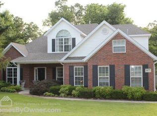 4077 N Hillside Ter, Fayetteville, AR 72703