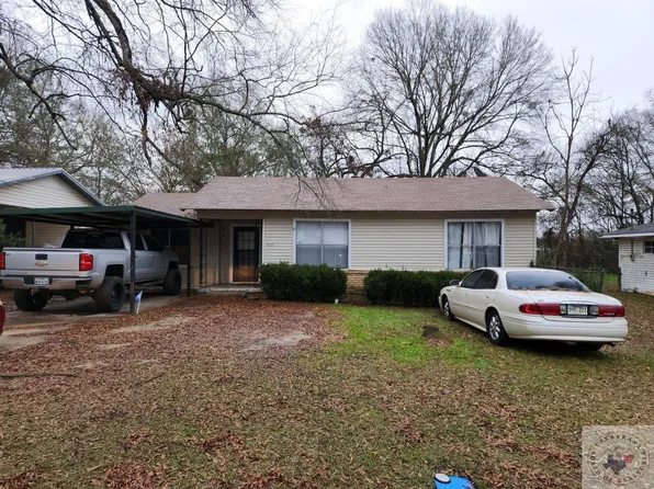 523 Piermont Dr, Atlanta, TX 75551