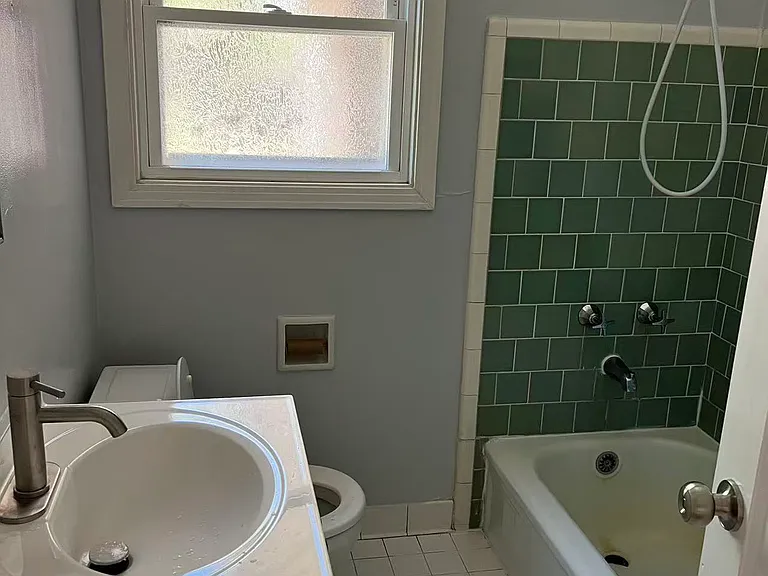 5411 Ashland Way — Photo 3