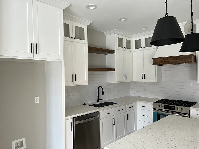 1419 Fremont Ave — Photo 4