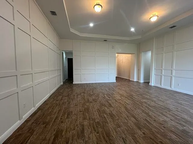 6326 Grebe Ct — Photo 8