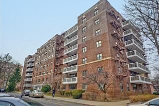 1st image of 85-10 151st Ave 6e