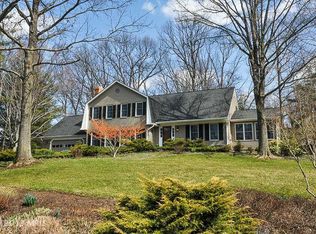 10940 Blue Roan Rd, Oakton, VA 22124