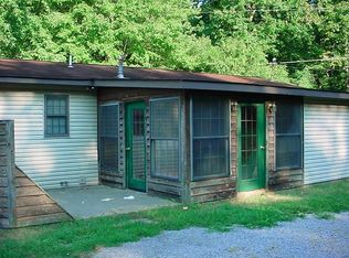 446 Clydeton Rd, Waverly, TN 37185