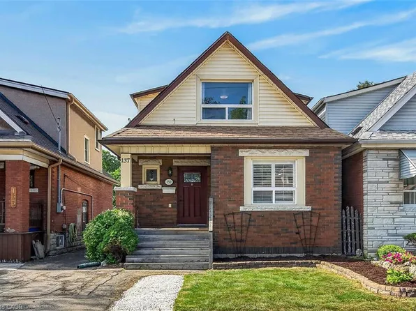 137 Cope St, Hamilton, ON L8H 5B3