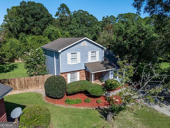 4th image of 105 Clyde Cir