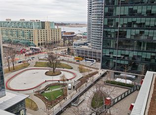 88 Harbour St #1401, Toronto, ON M5J 0C3