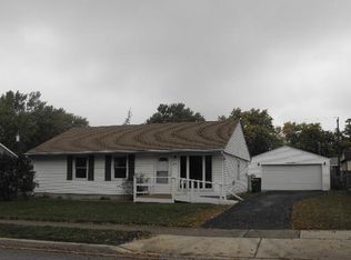 767 Hillcrest Dr, Romeoville, IL 60446