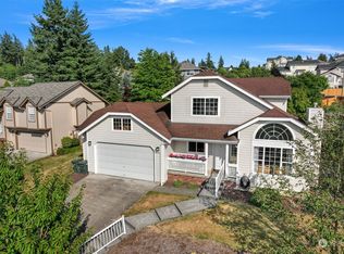 3718 N Heather Pl, Bellingham, WA