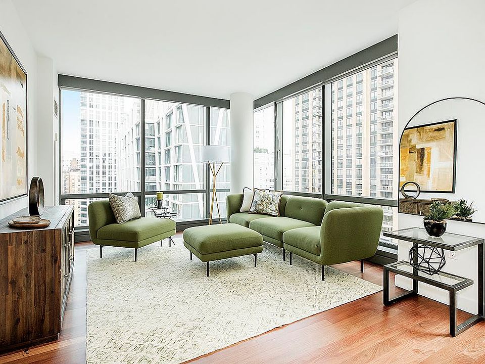 1st image of 200 W 67th St #15G*
