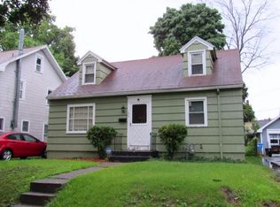 196 Pershing Dr, Rochester, NY 14609