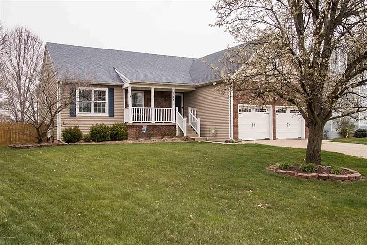 284 Circle Valley Dr photo 1