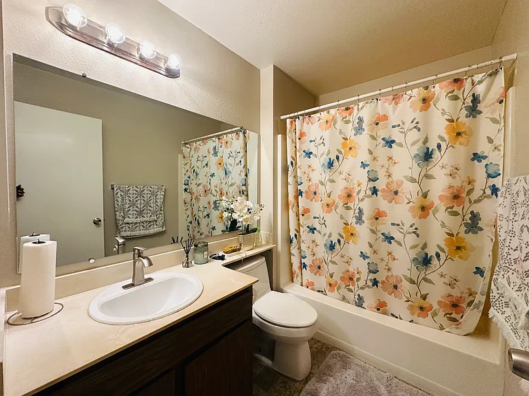 1465 Madrone Way — Photo 18
