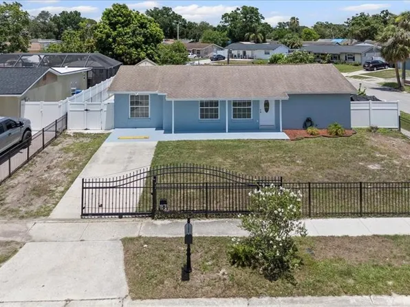 6417 Willow Wood Ln, Tampa, FL 33634