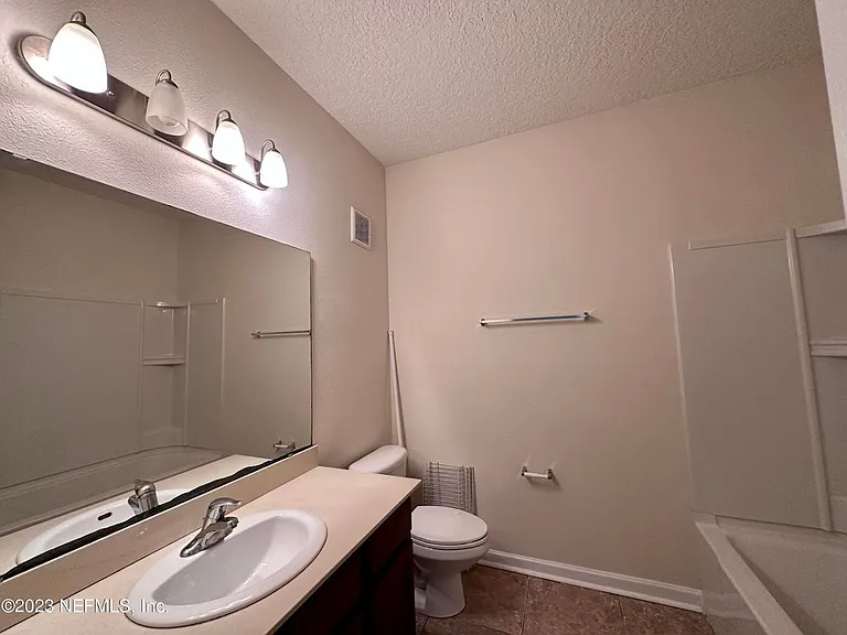 4908 Key Lime Dr #107 — Photo 14