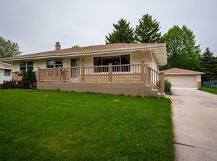 318 Barry Ave, Port Washington, WI 53074