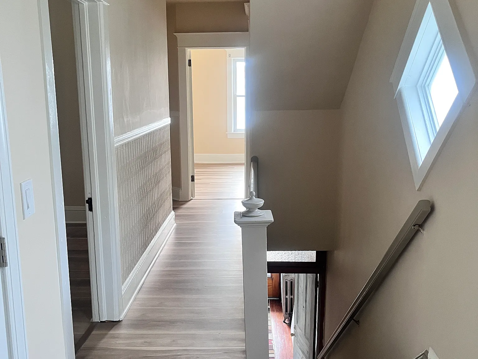 3 bed, 1150 sqft, $1,950 — Photo 3
