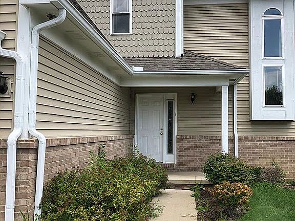 2nd image of 29731 Monterey Cir #1