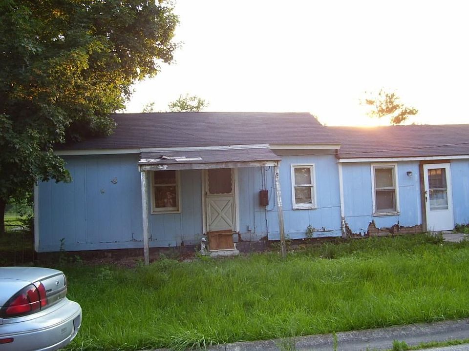 1st image of 415 N Edgewood Ave