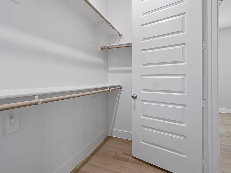 Closet Closet