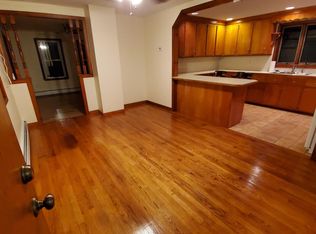 87 Franklin St #2, Bristol, RI 02809