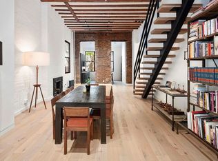 121 Waverly Pl, New York, NY 10011
