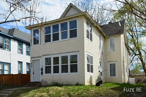 816 Queen Ave N #816 Photo 1