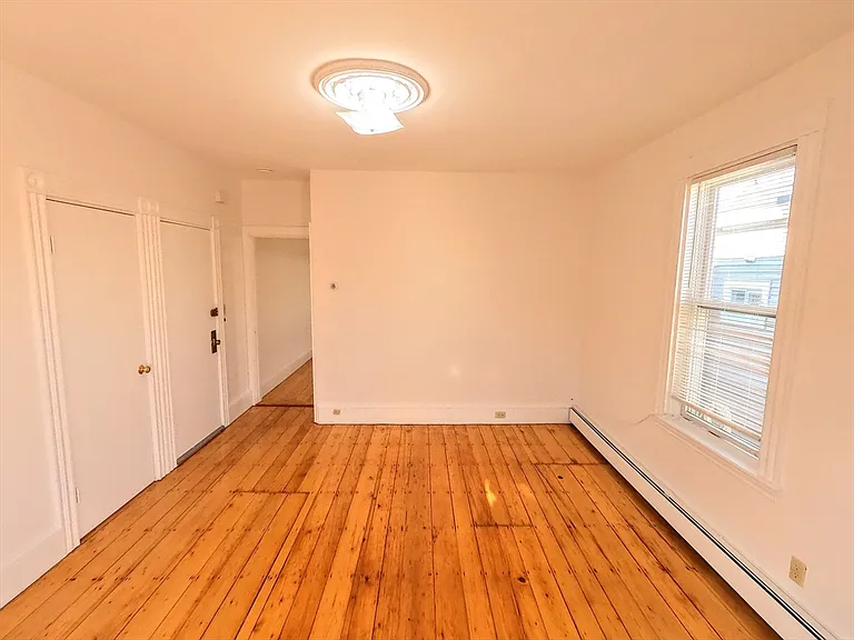 90 Wenham St #3 — Photo 18