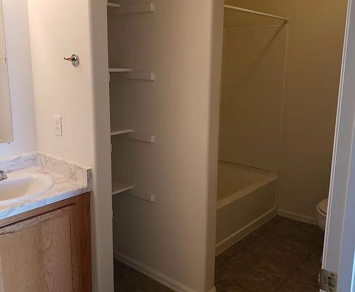 1733 Christopher Way — Photo 3