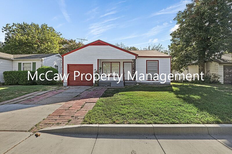 1st image of 929 Tamara Ln