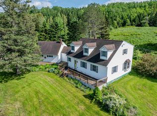 26 Russell Rd, Colebrook, NH 03576