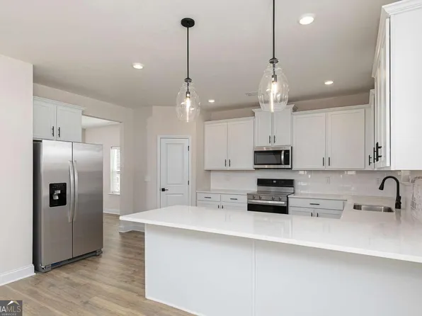 45 Cantrell Ct, Dallas, GA 30157