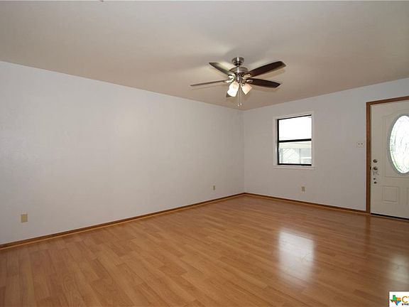 5th image of 127 S Ann St