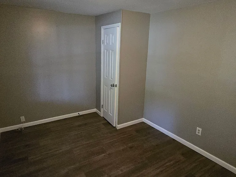 4 S Essex Ave #1 & Unit 2 — Photo 8